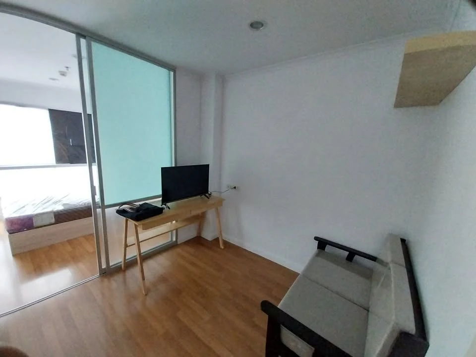 ให้เช่า Lumpini Park Riverside - Rama 3 1 ห้องนอน 1 ห้องน้ำ ทำเลดี เฟอร์นิเจอร์ครบครัน รีบจองเลยตอนนี้