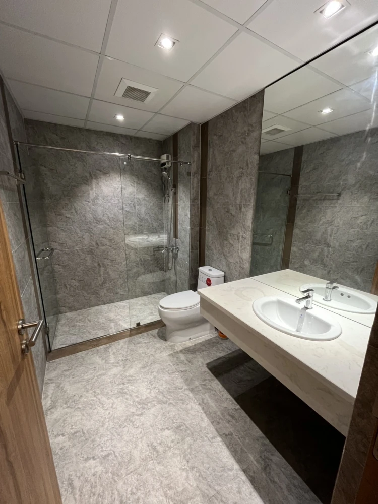 ให้เช่า Lumpini Park View 2 ห้องนอน พื้นที่ใช้สอยเยอะ สิ่งอำนวยความสะดวกครบครัน เห็นวิวสวยจากชั้นสูง จองเลย