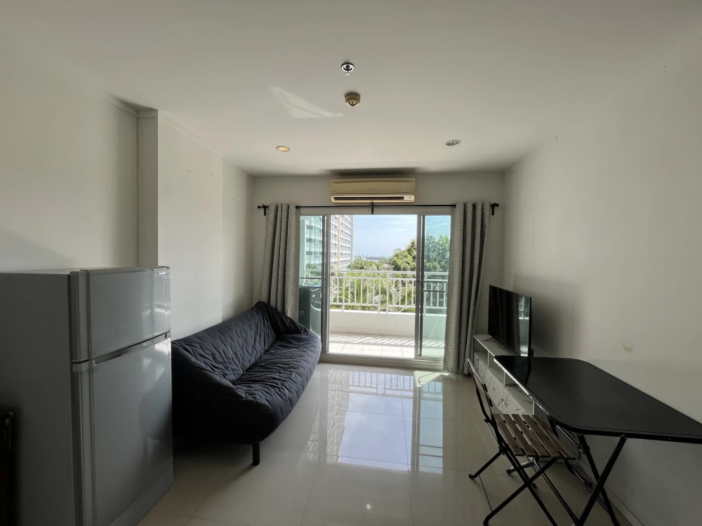 ให้เช่า Lumpini Parkbeach Jomtien ชั้น 3 ห้องน่าอยู่ แต่งครบ จองด่วนๆ ห้ามพลาด