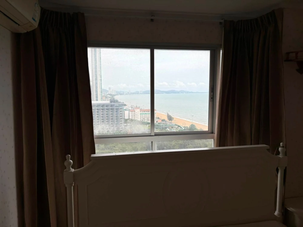 ให้เช่า Lumpini Parkbeach Jomtien 1 ห้องนอน 1 ห้องน้ำ เฟอร์ครบครัน วิวทะเลสวย รีบจองเลยจ้า