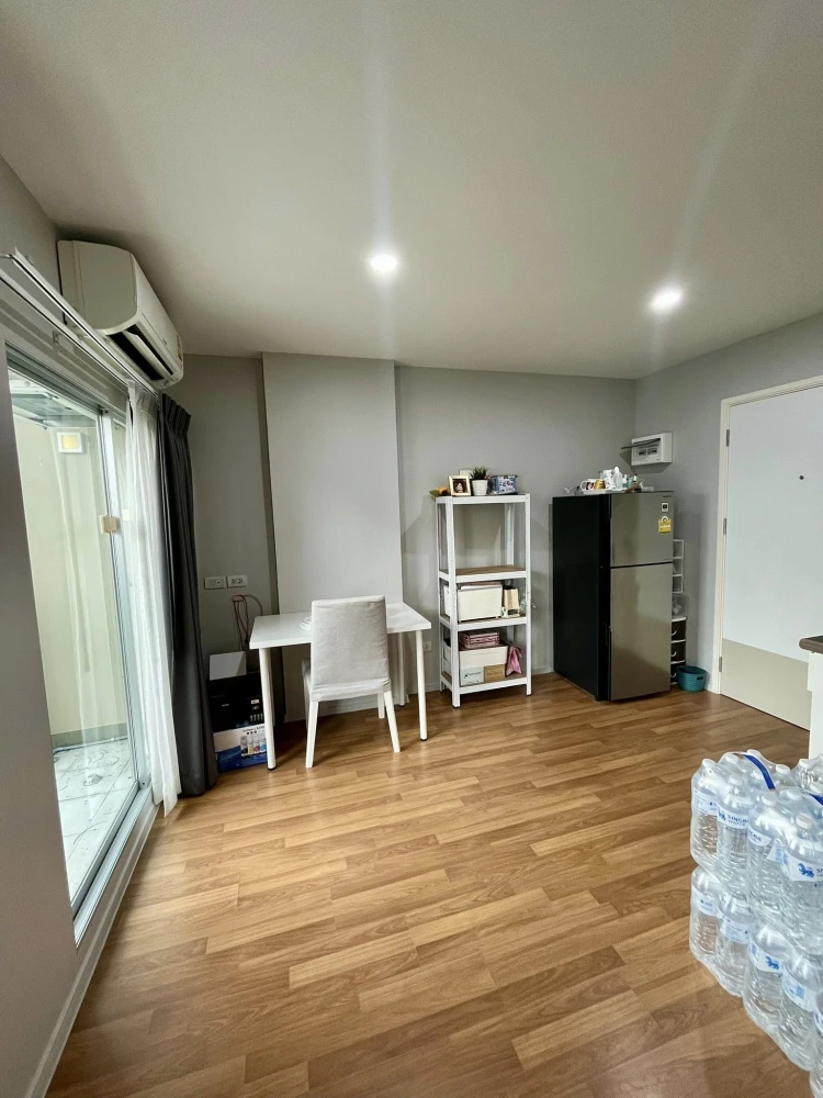 ให้เช่า Lumpini Place Bangna Km.3 ห้องน่าอยู่ ชั้น 7 มาพร้อมสิ่งอำนวยความสะดวกครบครัน จองเลยตอนนี้