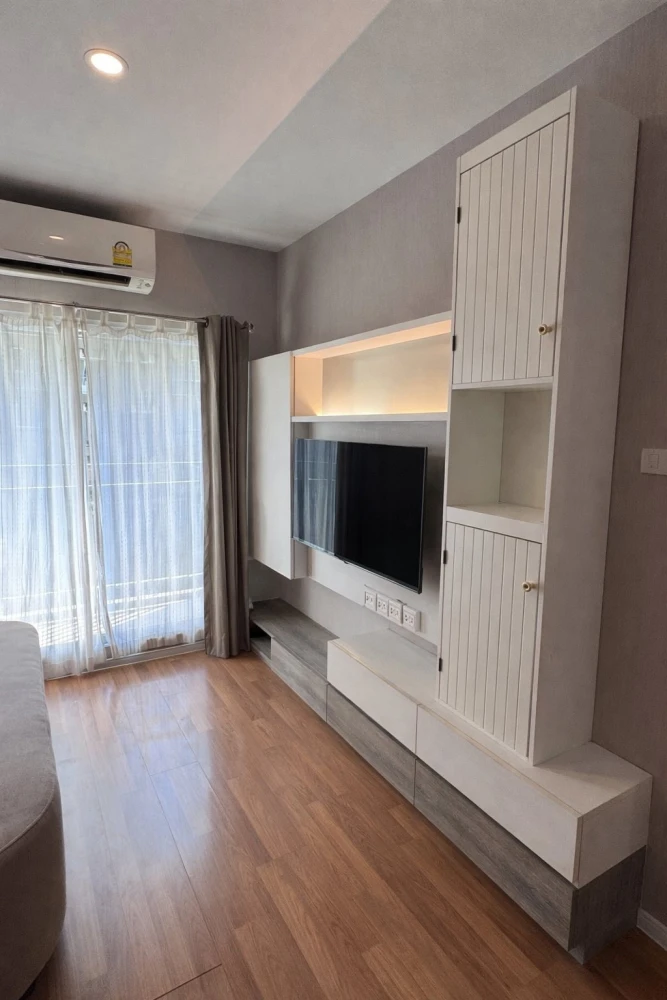 ให้เช่า Lumpini Place Bangna Km.3 ห้องน่าอยู่ เฟอร์พร้อม ฟอร์นิเจอร์บิวอิน และเครื่องใช้ไฟฟ้า ครบ จองเลย