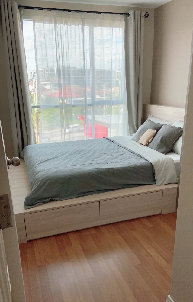 For rent: Lumpini Place Bangna Km.3, 1 bedroom, 1 bathroom. Fully furnished. Just bring your bags and move in!