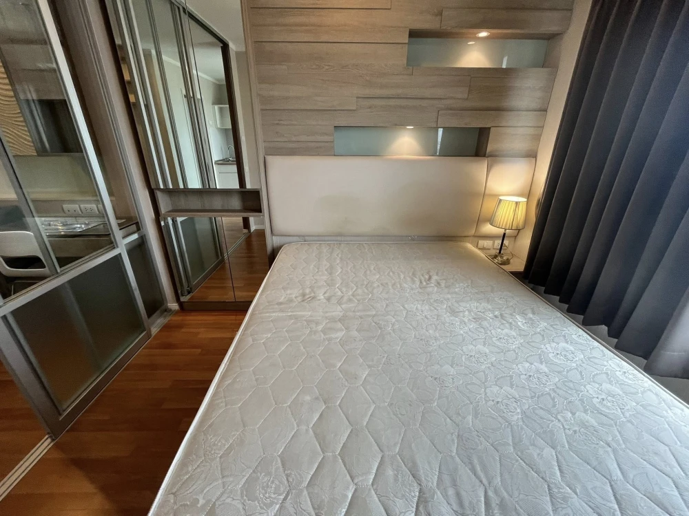 ให้เช่า Lumpini Place Borom Ratchachonni–Pinklao ห้องน่าอยู่ เฟอร์พร้อม ราคาสบายกระเป๋า จองเลย