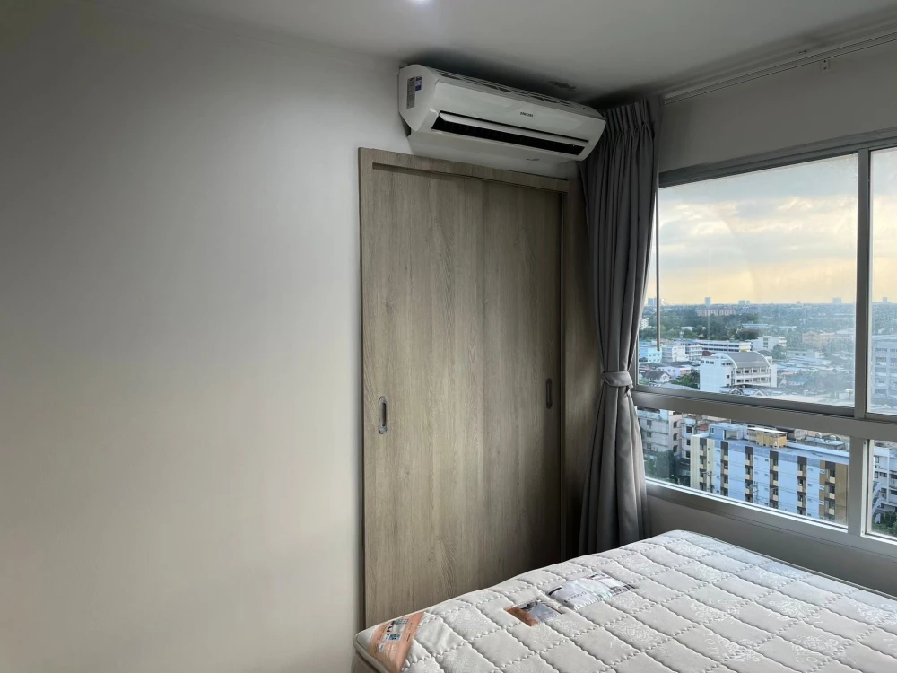 ให้เช่า  Lumpini Place Borom Ratchachonni–Pinklao ห้องพร้อมอยู่ ชั้นสูง เฟอร์พร้อม จองเลย