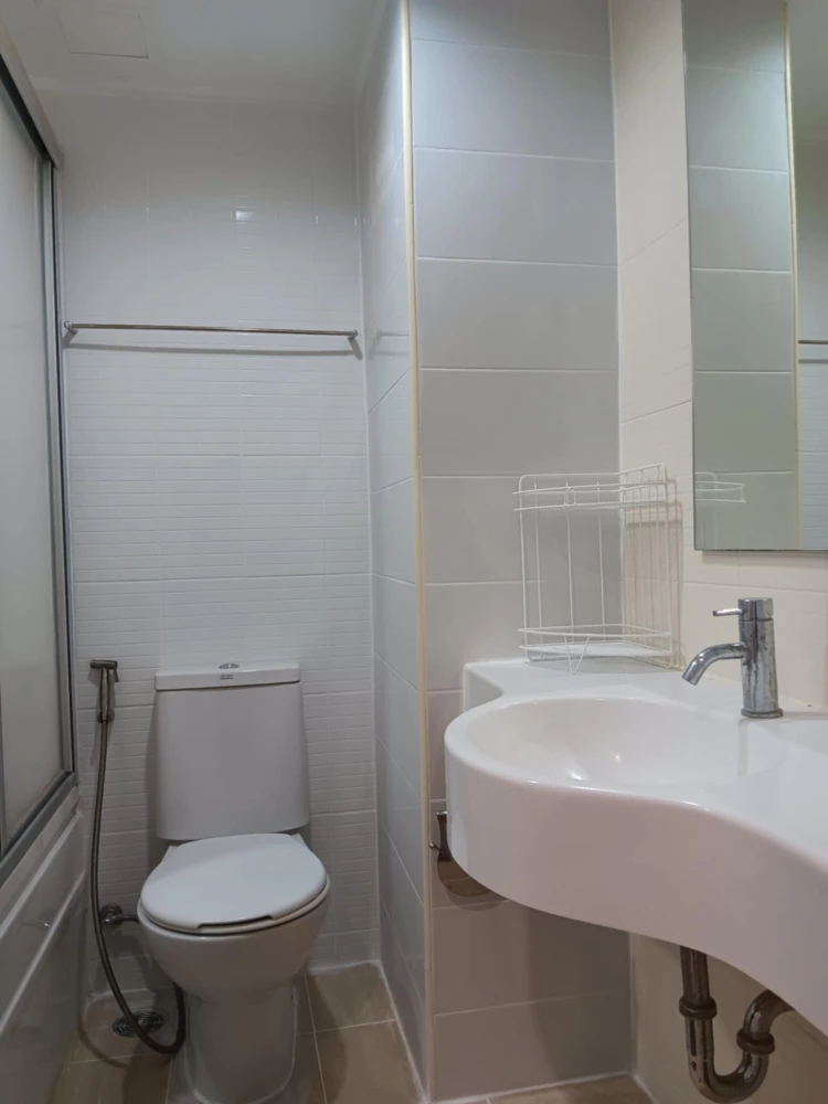 ให้เช่า Lumpini Place Rama 9–Ratchada ชั้น 28 ห้องแต่งครบ สนใจจองเลย
