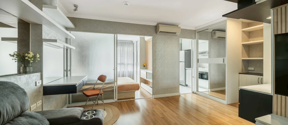 ให้เช่า Lumpini Place Rama 9–Ratchada 1 ห้องนอน 1 ห้องน้ำ ตกแต่งสไตล์มินิมอล ทำเลดี รีบจองด่วนๆเลย