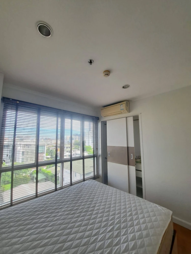 ให้เช่า Lumpini Place Ratchayothin ห้องชั้น 6 เฟอร์นิเจอร์บิว์อินอย่างดี เครื่องใช้ไฟฟ้าครบ จองเลย