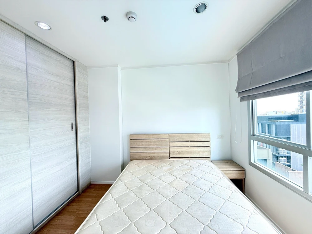 ให้เช่า Lumpini Place Srinakarin-Huamak Station ชั้น 11 ห้องน่าอยู่ แต่งครบ จองเลย