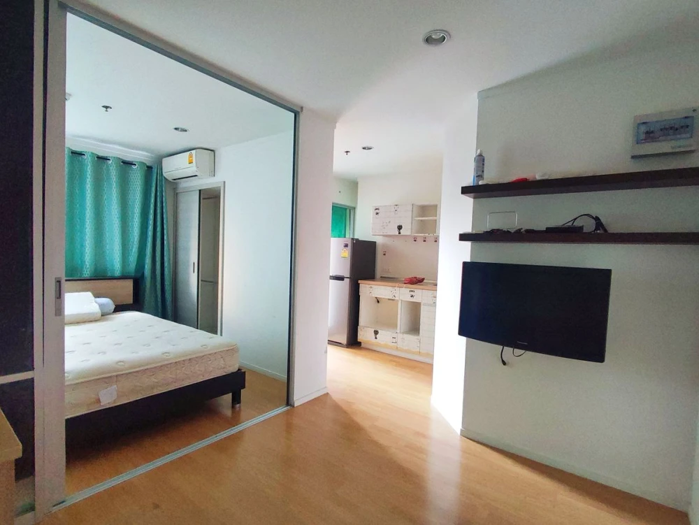 ให้เช่า Lumpini Place Srinakarin-Huamak Station ชั้น 3 ห้องแต่งครบ น่าอยู่ รีบจองเลย