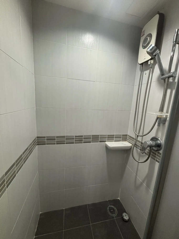 ให้เช่า Lumpini Place Srinakarin-Huamak Station ห้องแต่งครบ น่าอยู่ จองเลย