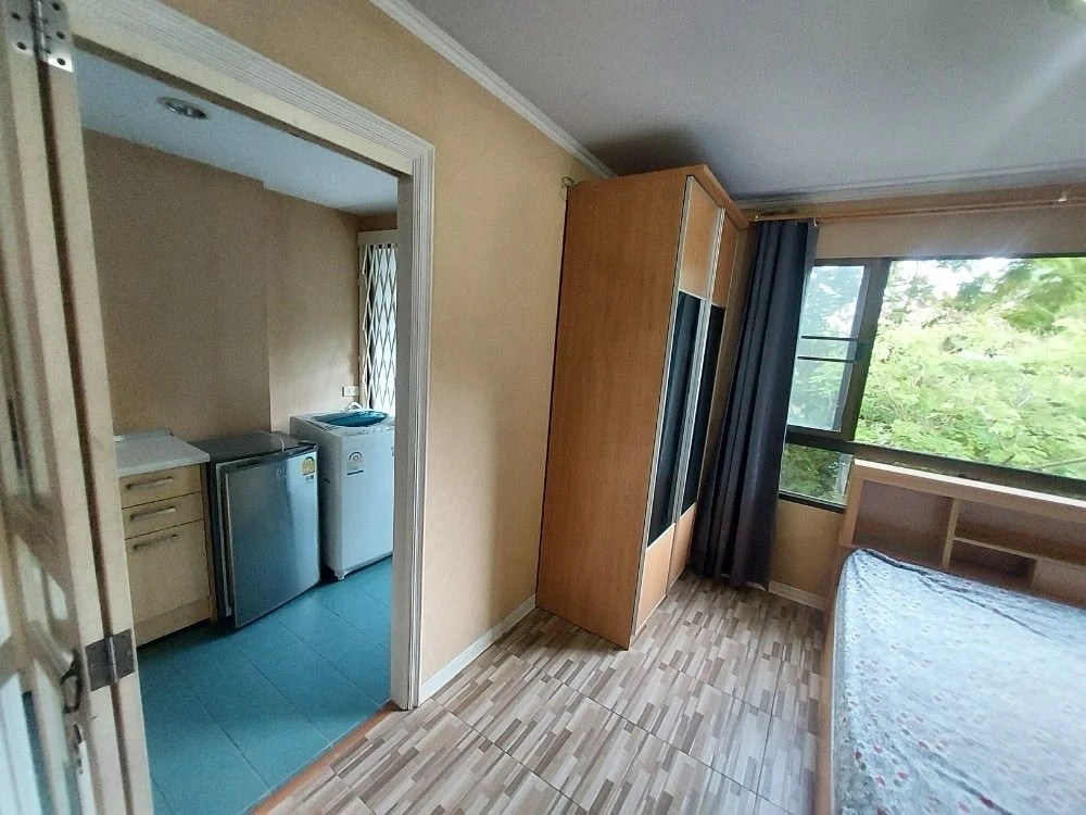 ให้เช่า Lumpini Place Suanplu-Sathorn ห้องพร้อมอยู่ เฟออร์พร้อม จองเลย
