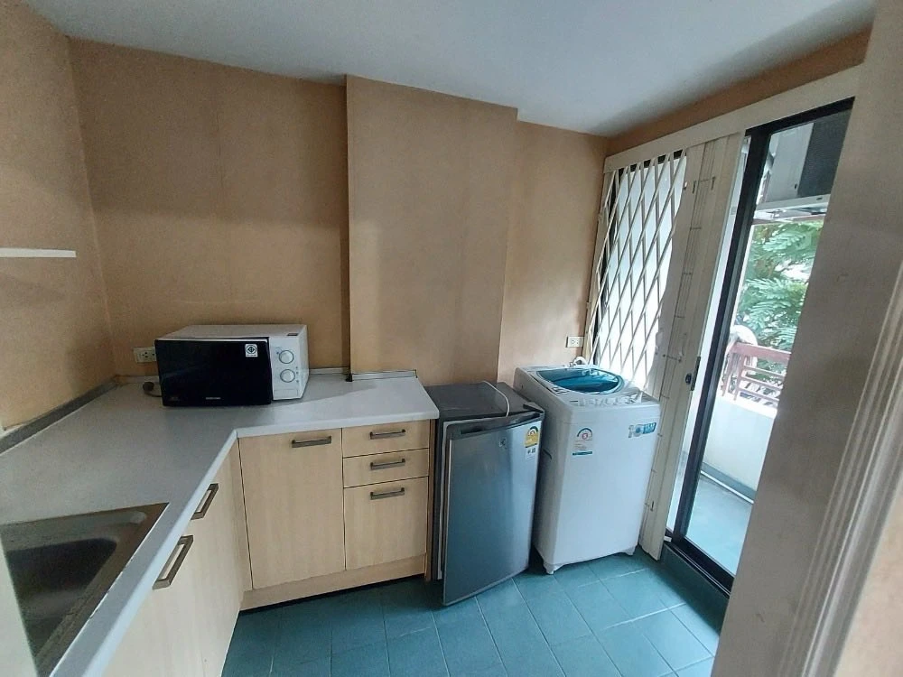 ให้เช่า Lumpini Place Suanplu-Sathorn ห้องพร้อมอยู่ เฟออร์พร้อม จองเลย