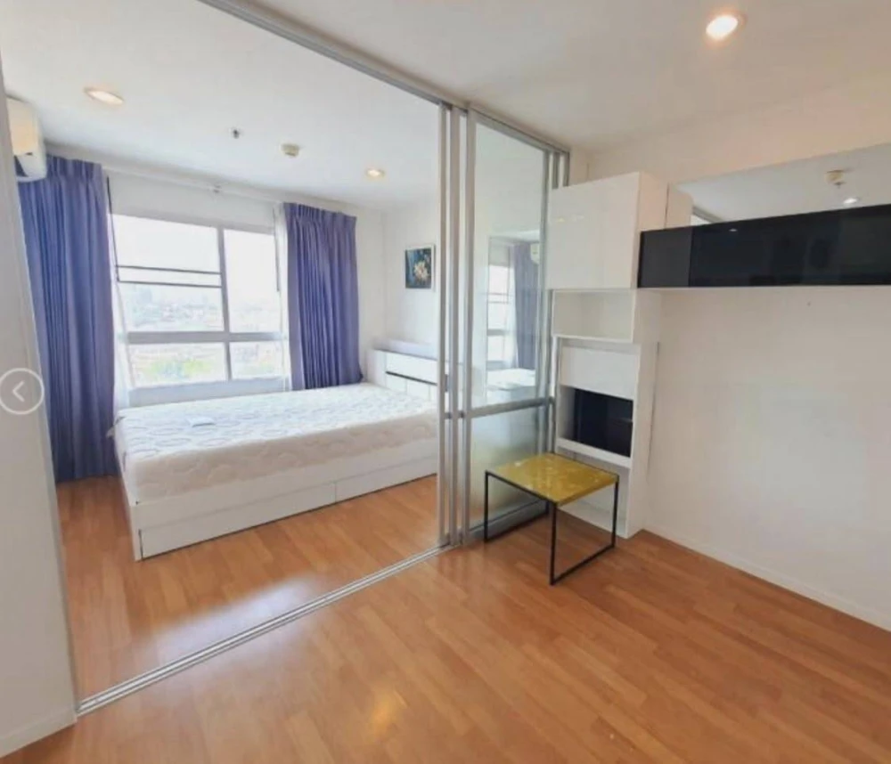 ให้เช่า Lumpini Place Suksawat - Rama 2 ห้องพร้อมเฟอร์ ราคาสบายกระเป๋า ชั้นสูงลมดี รีบจองเลย