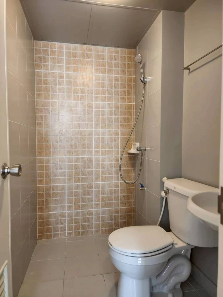 ให้เช่า Lumpini Township Rangsit Klong 1 ชั้น 2 ห้องแต่งครบ น่าอยู่ จองเลย ด่วนๆ