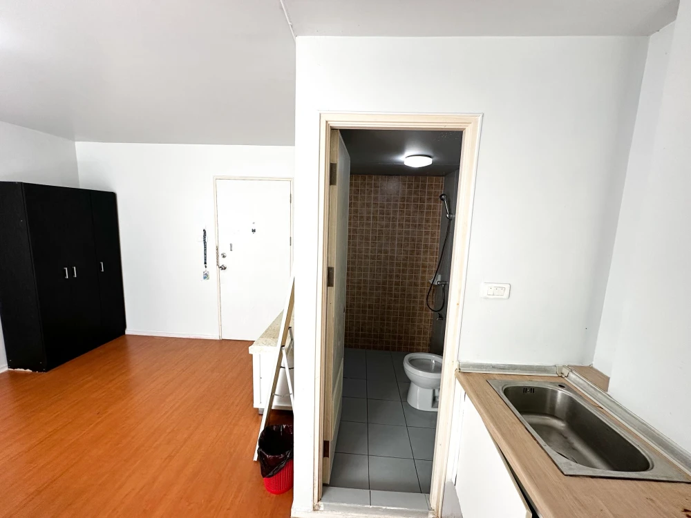 ให้เช่า Lumpini Township Rangsit Klong 1 ห้องชั้น 3 มาพร้อมเฟอร์นิเจอร์ครบครัน หิ้วกระเป๋าเข้าอยู่ได้เลยจ้า