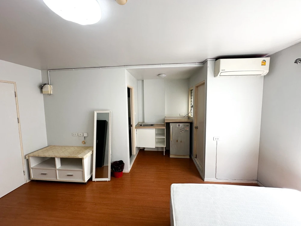 ให้เช่า Lumpini Township Rangsit Klong 1 ห้องชั้น 3 มาพร้อมเฟอร์นิเจอร์ครบครัน หิ้วกระเป๋าเข้าอยู่ได้เลยจ้า