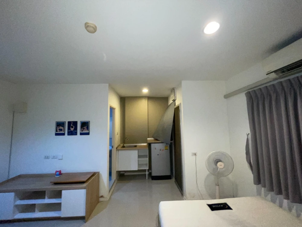 ให้เช่า Lumpini Township Rangsit Klong 1 ห้องพร้อมอยู่ เฟอร์พร้อม ราคาดี จองเลย