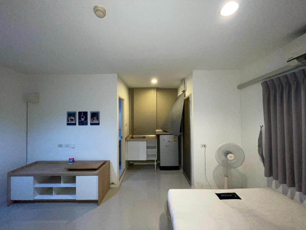 ให้เช่า Lumpini Township Rangsit Klong 1 ห้องพร้อมอยู่ เฟอร์พร้อม ราคาดี จองเลย