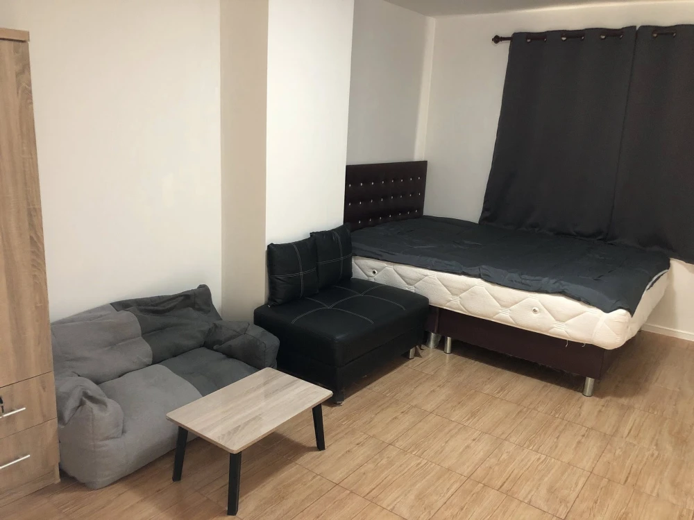 For rent: Lumpini Township Rangsit Klong 1, corner unit offering privacy, fully furnished with appliances. Book now!