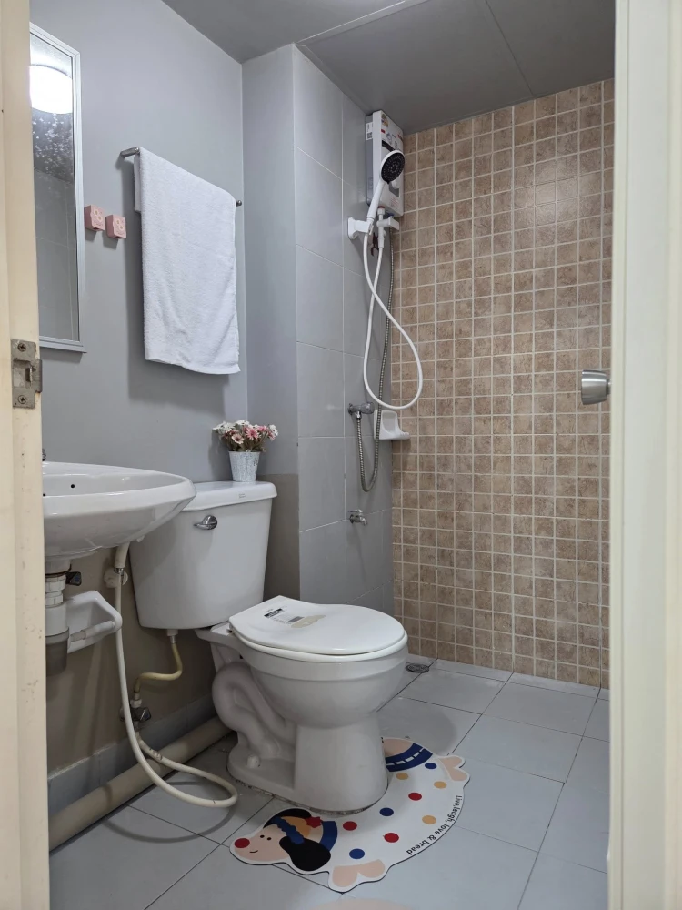 ให้เช่า Lumpini Township Rangsit Klong 1 ห้องแต่งสวยคุมโทน บิ้วอินอย่างดี ห้ามพลาด