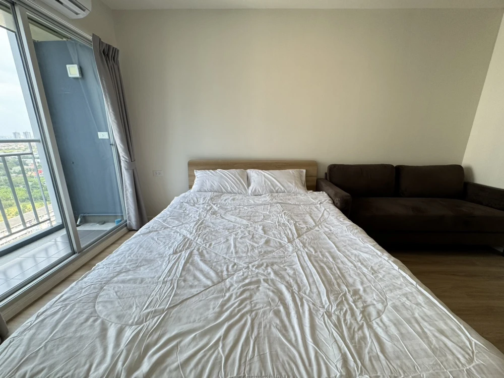 ให้เช่า Lumpini Ville Chaengwattana 17 ห้องชั้นสูงน่าอยู่ เฟอร์พร้อม จองเลย