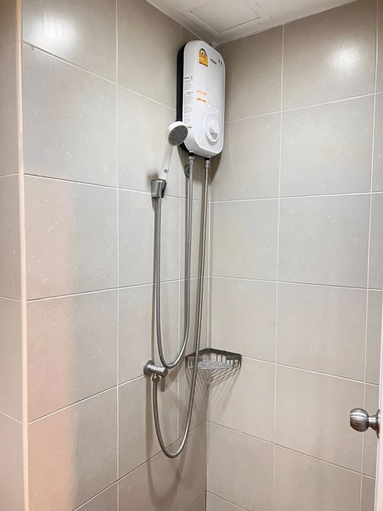 ให้เช่า Lumpini Ville Chaengwatthana Pakkret 1 ห้องนอน 1 ห้องน้ำ เฟอร์นิเจอร์ครบครัน หิ้วกระเป๋าเข้าอยู่ได้เลยจ้า