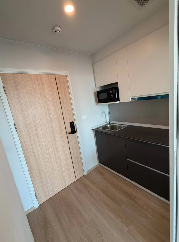 ให้เช่า Lumpini Ville Charan-Fai Chai ห้องมุมวิวดี ตกแต่งห้องพร้อมเฟอร์นิเจอร์ หิ้วกระเป๋าใบเดียวเข้าอยู่ได้เลย