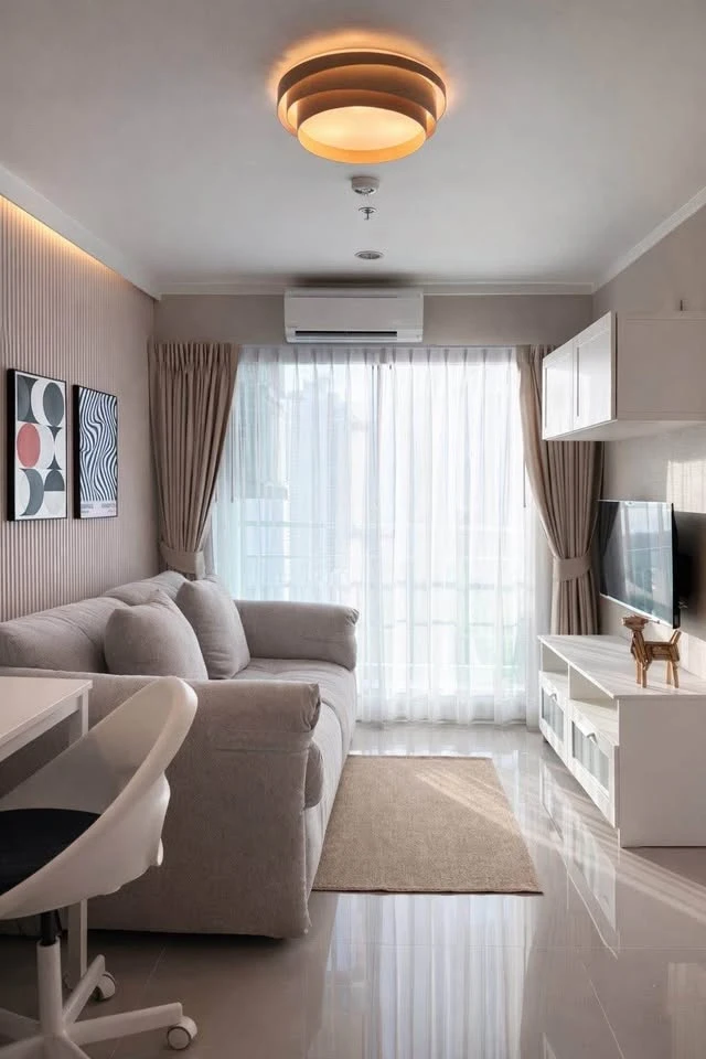 ให้เช่า Lumpini Ville Naklua - Wongamat  ชั้น 19 ห้องมุม แต่งครบ จองเลย ด่วนๆ