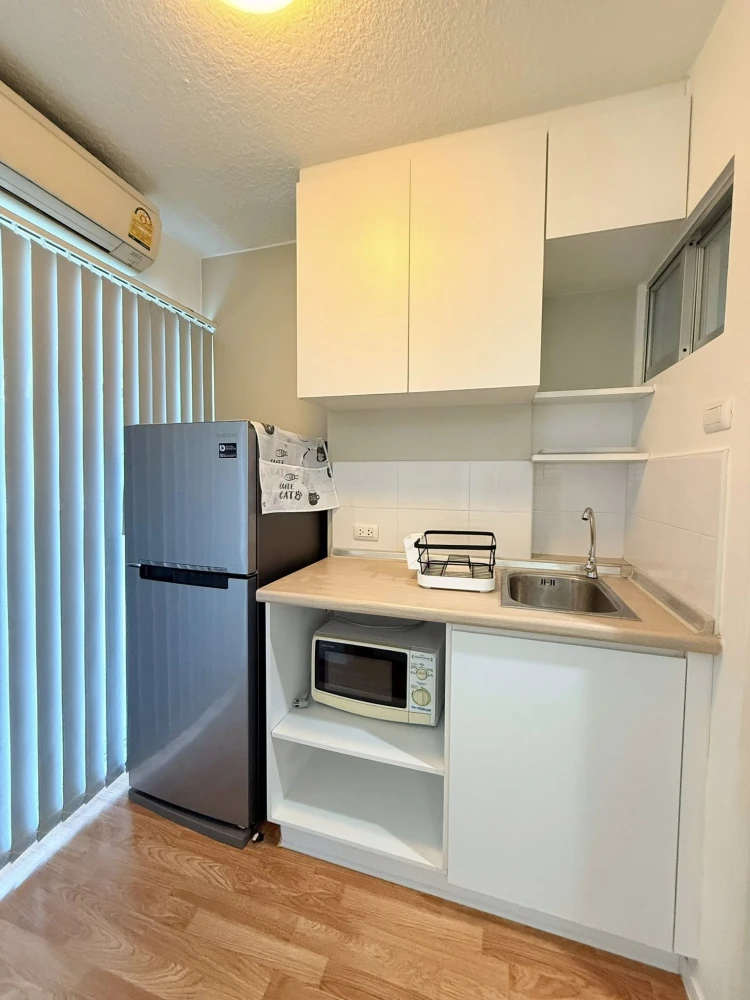 ให้เช่า Lumpini Ville Onnut - Ladkrabang 2 ห้องน่าอยู่ ชั้น 3 เฟอร์นิเจอร์บิ้วอินอย่างดี เครื่องใช้ไฟฟ้าครบ ห้ามพลาด