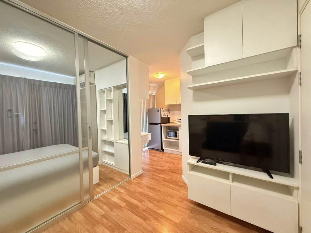 ให้เช่า Lumpini Ville Onnut - Ladkrabang 2 ห้องน่าอยู่ ชั้น 3 เฟอร์นิเจอร์บิ้วอินอย่างดี เครื่องใช้ไฟฟ้าครบ ห้ามพลาด