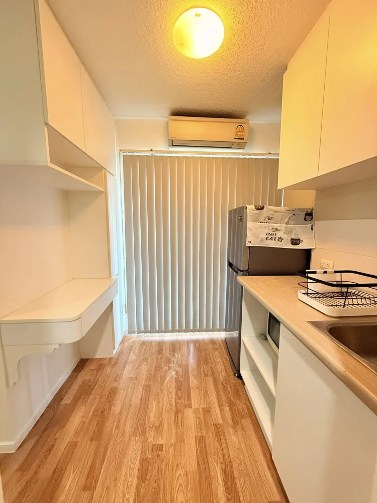 ให้เช่า Lumpini Ville Onnut - Ladkrabang 2 ห้องน่าอยู่ ชั้น 3 เฟอร์นิเจอร์บิ้วอินอย่างดี เครื่องใช้ไฟฟ้าครบ ห้ามพลาด