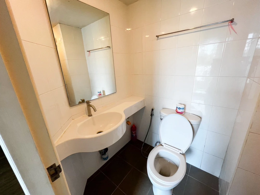 ให้เช่า Lumpini Ville Onnut – Ladkrabang ชั้น 3 ห้องมุม แต่งครบ น่าอยู่ จองเลย