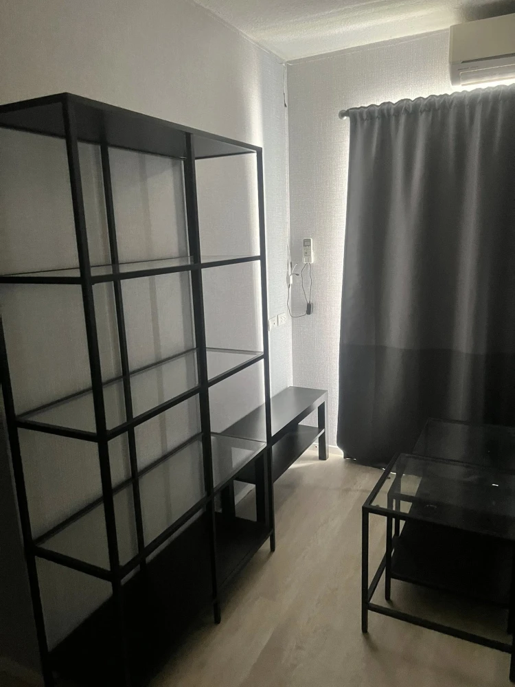 ให้เช่า Lumpini Ville Onnut – Ladkrabang 1 ห้องนอน 1 ห้องน้ำ มาพร้อมเฟอร์นิเจอร์ครบครัน หิ้วกระเป๋าเข้าอยู่ได้เลยจ้า