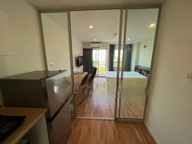 ให้เช่า Lumpini Ville Pattanakarn-Srinakarin ห้องชั้น 8 ตกแต่งครบครัน เฟอร์ครบ รีบจองเลยตอนนี้