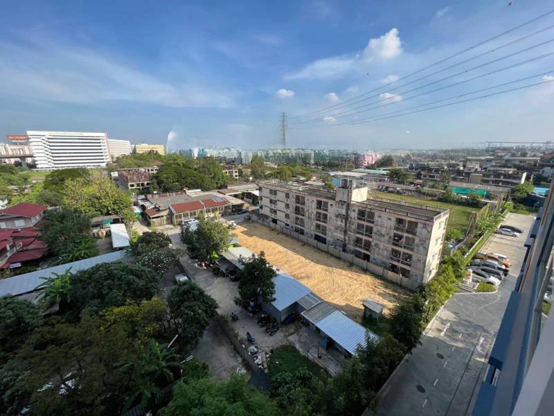 ให้เช่า Lumpini Ville Pattanakarn-Srinakarin ห้องชั้น 8 ตกแต่งครบครัน เฟอร์ครบ รีบจองเลยตอนนี้