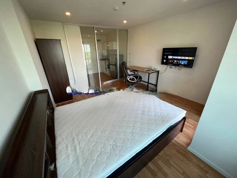 ให้เช่า Lumpini Ville Pattanakarn-Srinakarin ห้องชั้น 8 ตกแต่งครบครัน เฟอร์ครบ รีบจองเลยตอนนี้