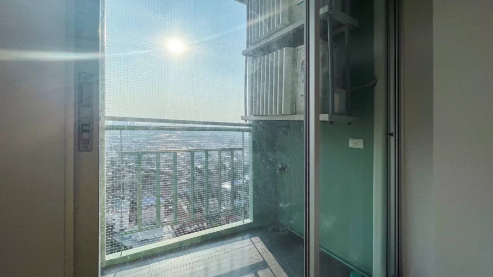 ให้เช่า Lumpini Ville Prachachuen-Pongpetch 2 ห้องแต่งน่าอยู่ บิ้วอินท์อย่างดี มาจองเลย อย่าพลาด