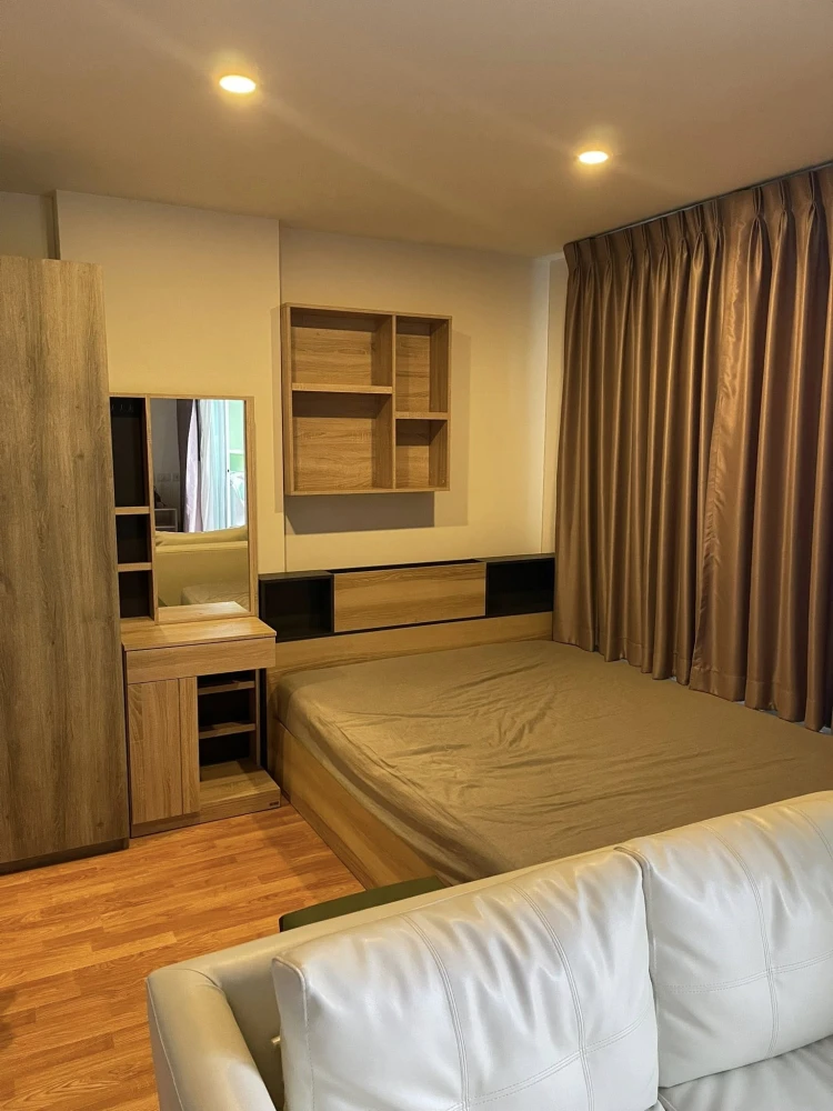 ให้เช่า Lumpini Ville Pranangklao-Riverview ห้องน่าอยู่ เฟอร์นิเจอร์ครบครัน มพร้อมเครื่องซักผ้าในราคาสุดคุ้ม จองเลย