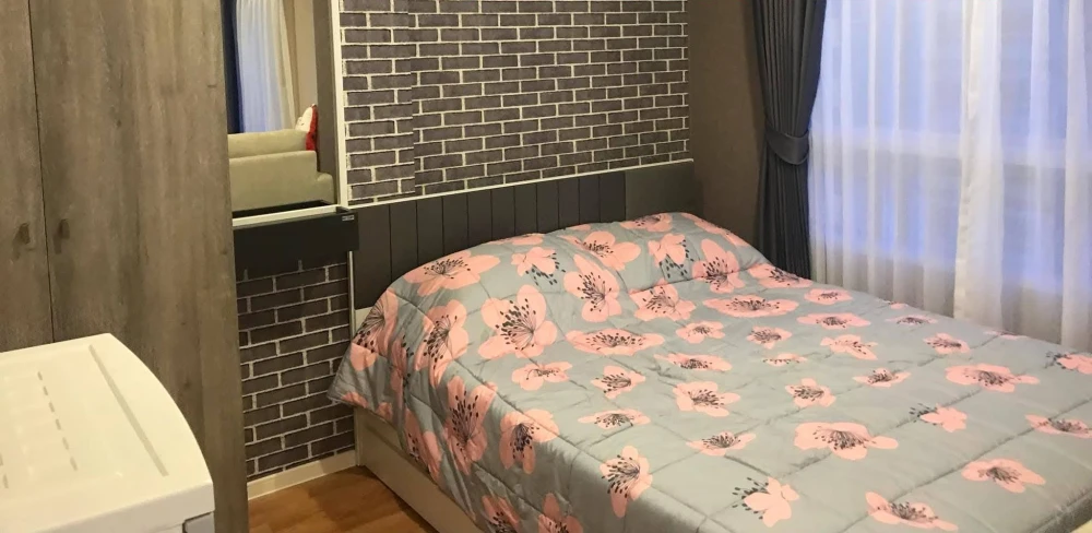 ให้เช่า Lumpini Ville Pranangklao-Riverview ห้องสตูดิโอ มาพร้อมเฟอร์และสิ่งอำนวยความสะดวกครบครัน ห้ามพลาด