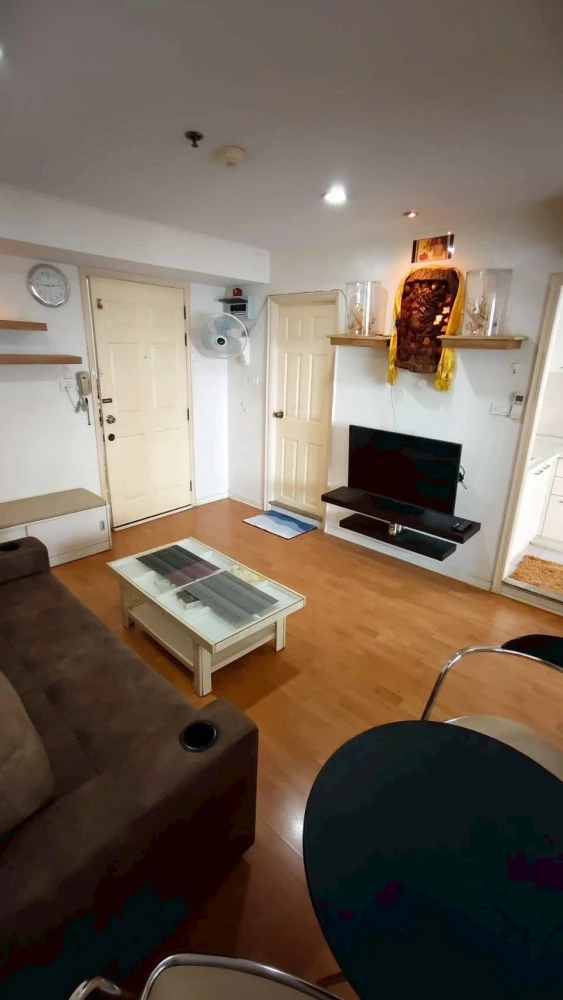 ให้เช่า Lumpini ville Ramkhamhaeng 44 1 ห้องนอน 1 ห้องน้ำ สิ่งอำนวยความสะดวกครบครัน หิ้วกระเป๋าเข้าอยู่ได้เลยจ้า