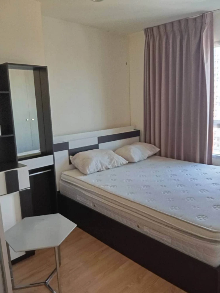 ให้เช่า Lumpini ville Ramkhamhaeng 60/2 ห้องพร้อมอยู่ เฟอร์พร้อม ราคาสบายกระเป๋า รีบจองเลยก่อนพลาด+++