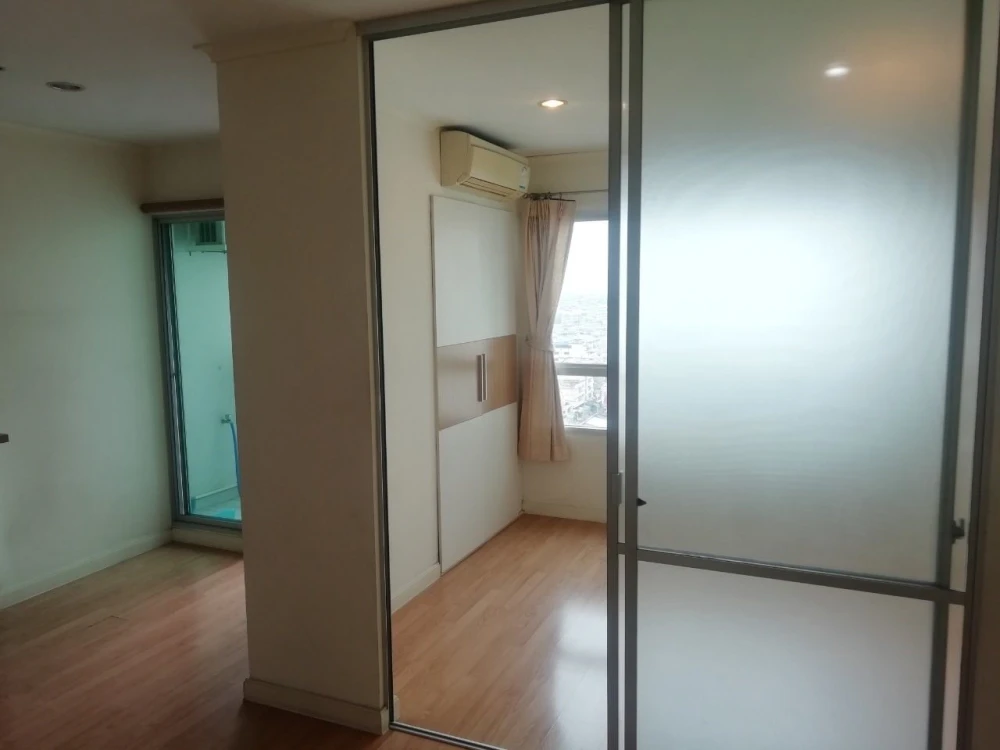 ให้เช่า  Lumpini Ville Ratburana-Riverview ห้องชั้นสูง น่าอยู่ลมเข้าดี ราคาสบายกระเป๋า จองเลย