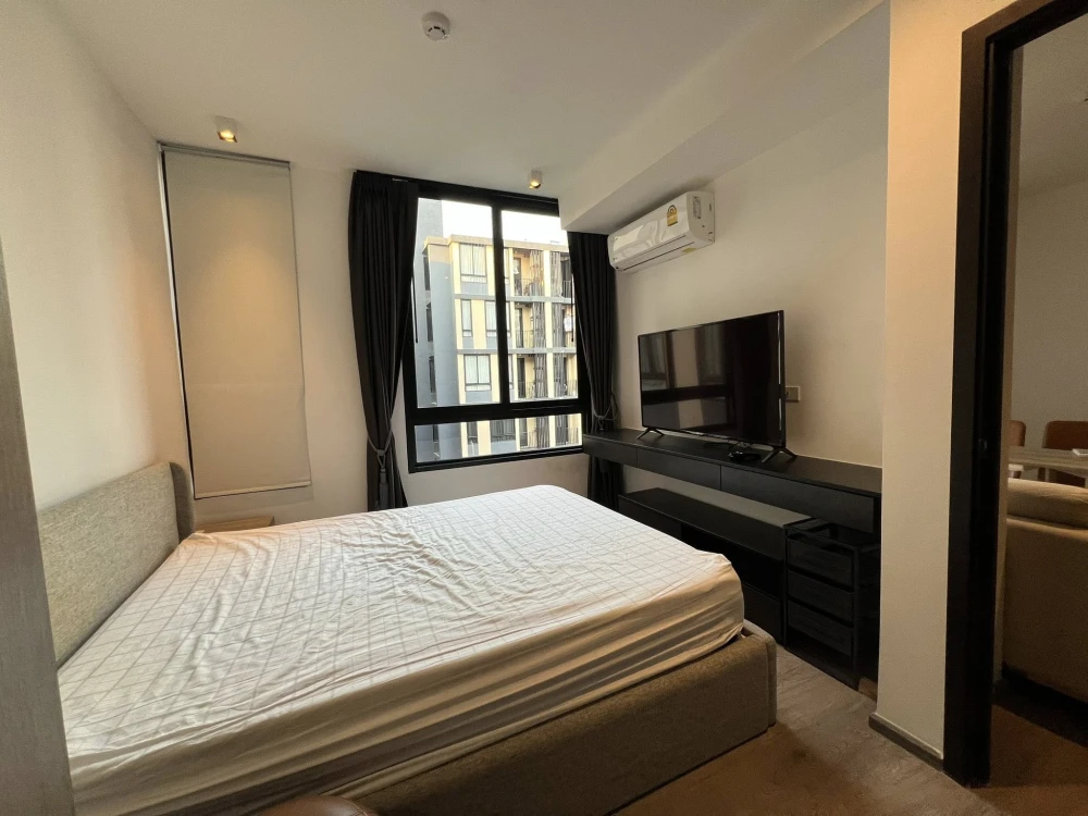 ให้เช่า Lyss Ratchayothin ชั้น 6 แบบ 1 ห้องนอน 1 ห้องน้ำ เฟอร์นิเจอร์ครบ พร้อมอยู่