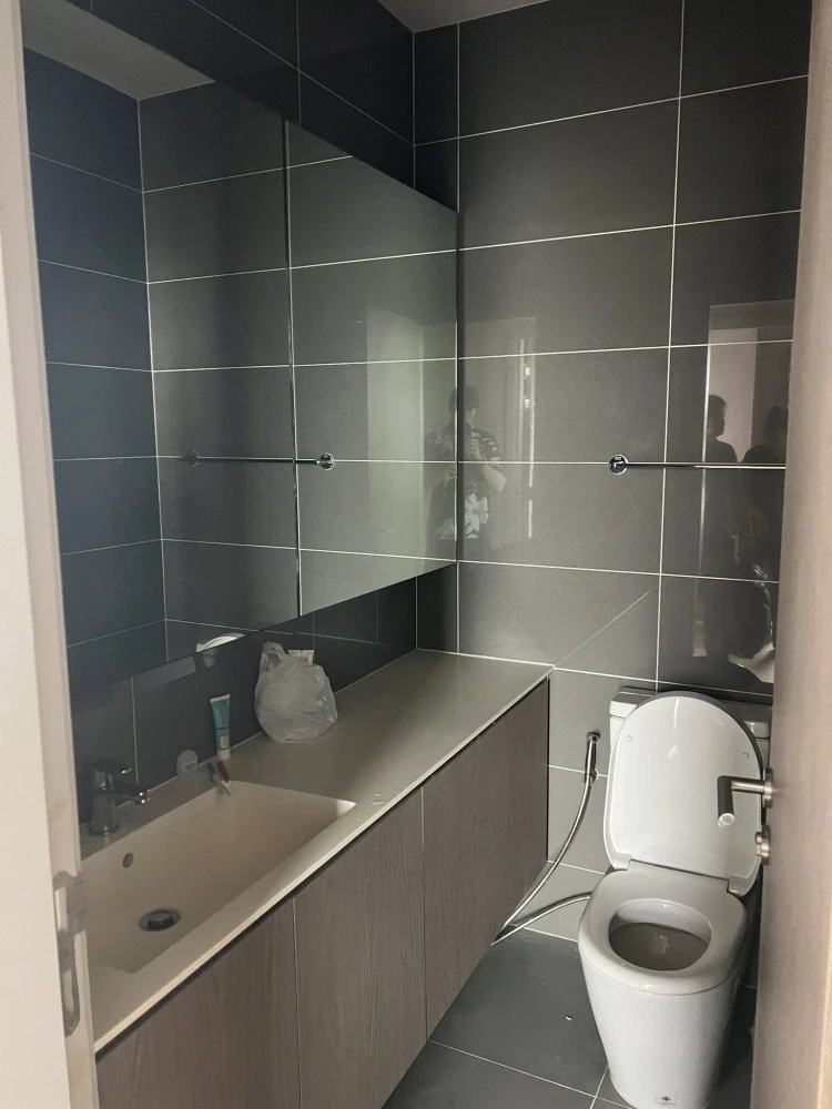 ให้เช่า M Jatujak ห้องกว้างขวางอยู่สบาย เฟอร์พร้อม + เครื่องใช้ไฟฟ้าครบ รีบจองเลยห้ามพลาด!!