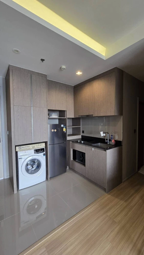 ให้เช่า M Jatujak ห้องพร้อมอยู่ เฟอร์พร้อม ชั้นสูง ห้องกว้างขวาง จองเลย