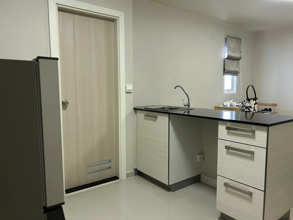 ให้เช่า M Society Condominium ห้องกว้างพื้นที่ใช้สอยเยอะ มาพร้อมเฟอร์และเครื่องใช้ไฟฟ้าครบครัน จองเลยจ้า