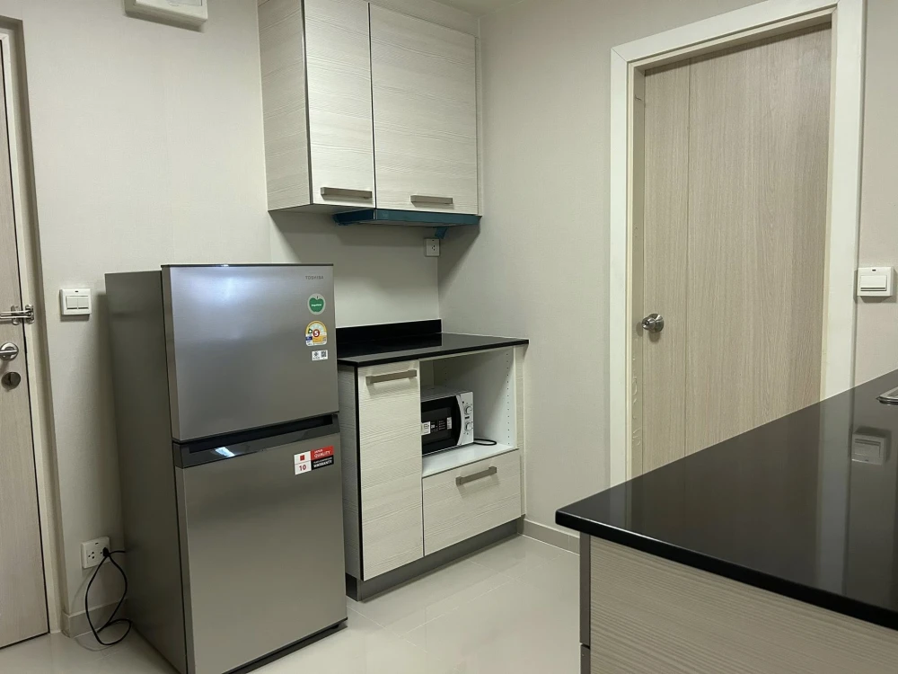 ให้เช่า M Society Condominium ห้องกว้างพื้นที่ใช้สอยเยอะ มาพร้อมเฟอร์และเครื่องใช้ไฟฟ้าครบครัน จองเลยจ้า