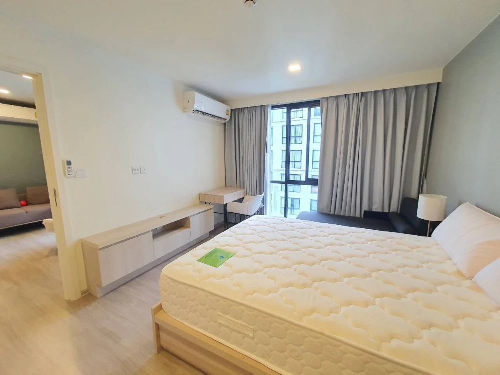 ให้เช่า Maestro 03 Ratchada-Rama 9 ห้องใหญ่ แบบ 2 ห้องนอน 2 ห้องน้ำ เฟอร์นิเจอร์ครบ น่าอยู่สุดๆ
