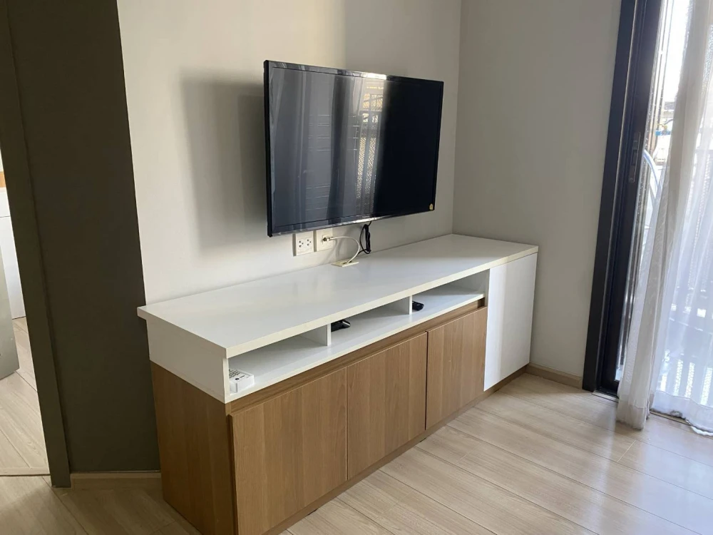 ให้เช่า Maestro 12 1 ห้องนอน 1 ห้องน้ำ ในทำเลดี มาพร้อมสิ่งอำนวยความสะดวกครบครัน พลาดแล้วจะเสียใจ